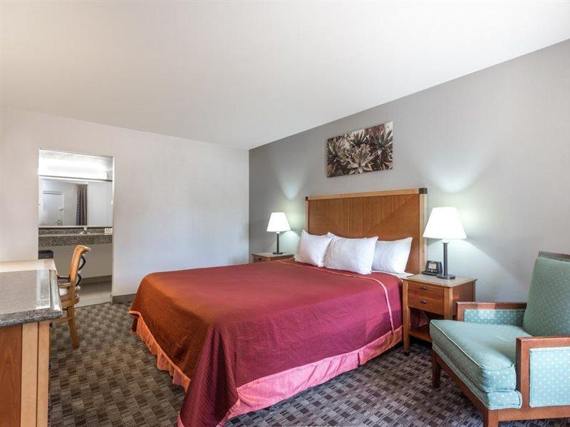 Howard Johnson By Wyndham Scottsdale Old Town Luaran gambar