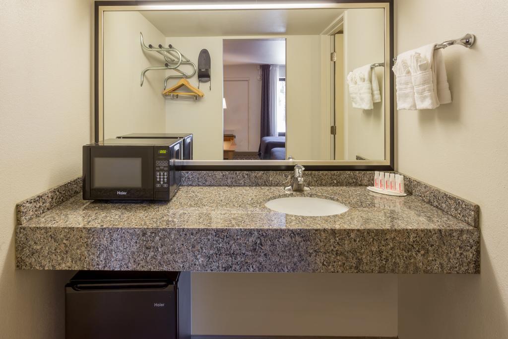 Howard Johnson By Wyndham Scottsdale Old Town Luaran gambar